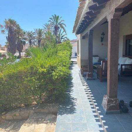 Chalet 5 Dormitorios Con Piscina Y Jardin La Manga del Mar Menor Esterno foto