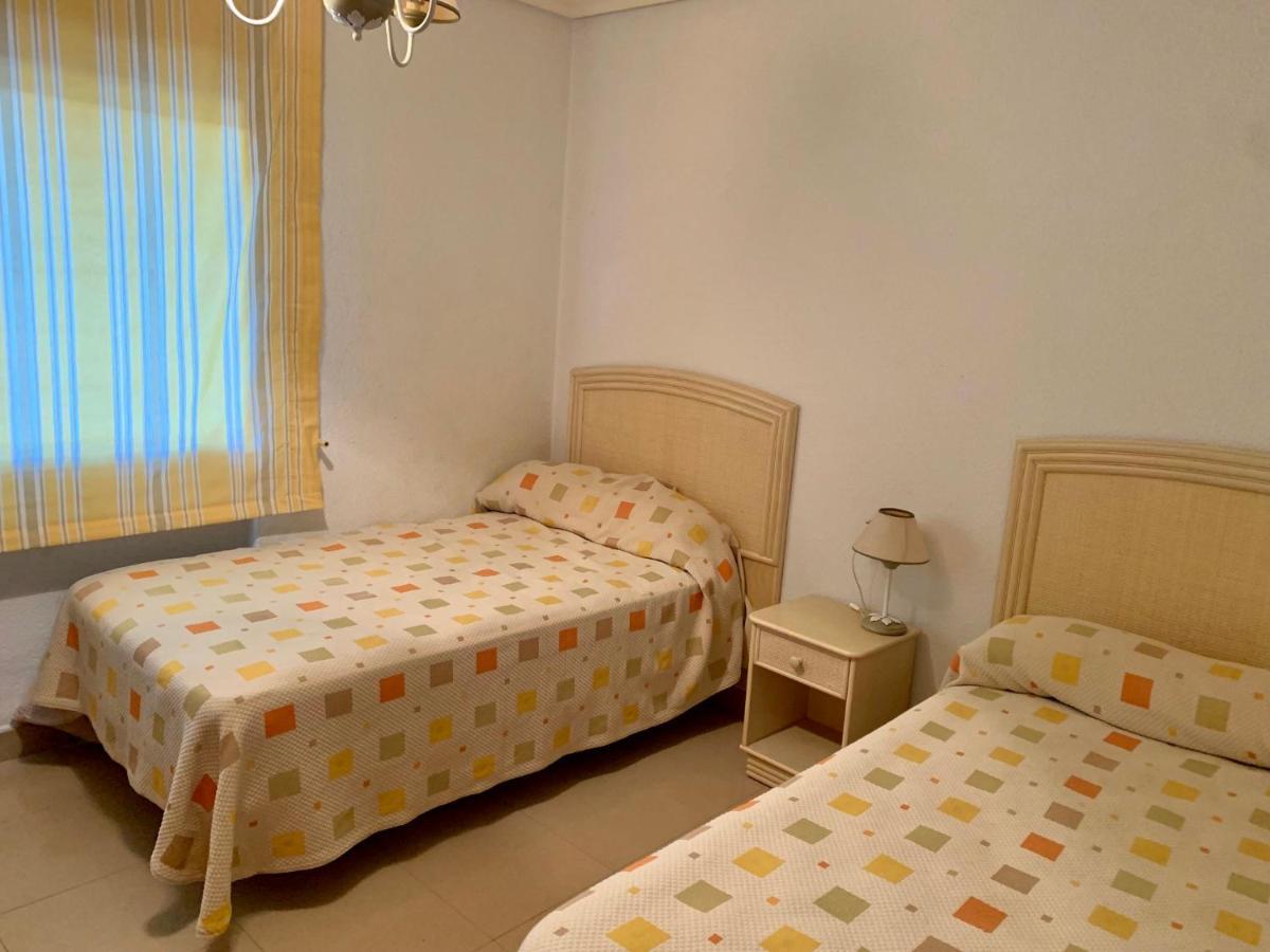 Chalet 5 Dormitorios Con Piscina Y Jardin La Manga del Mar Menor Esterno foto